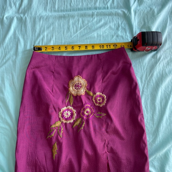 Pink Glitter Suit with Embroidered Skirt - Picture 14 of 16